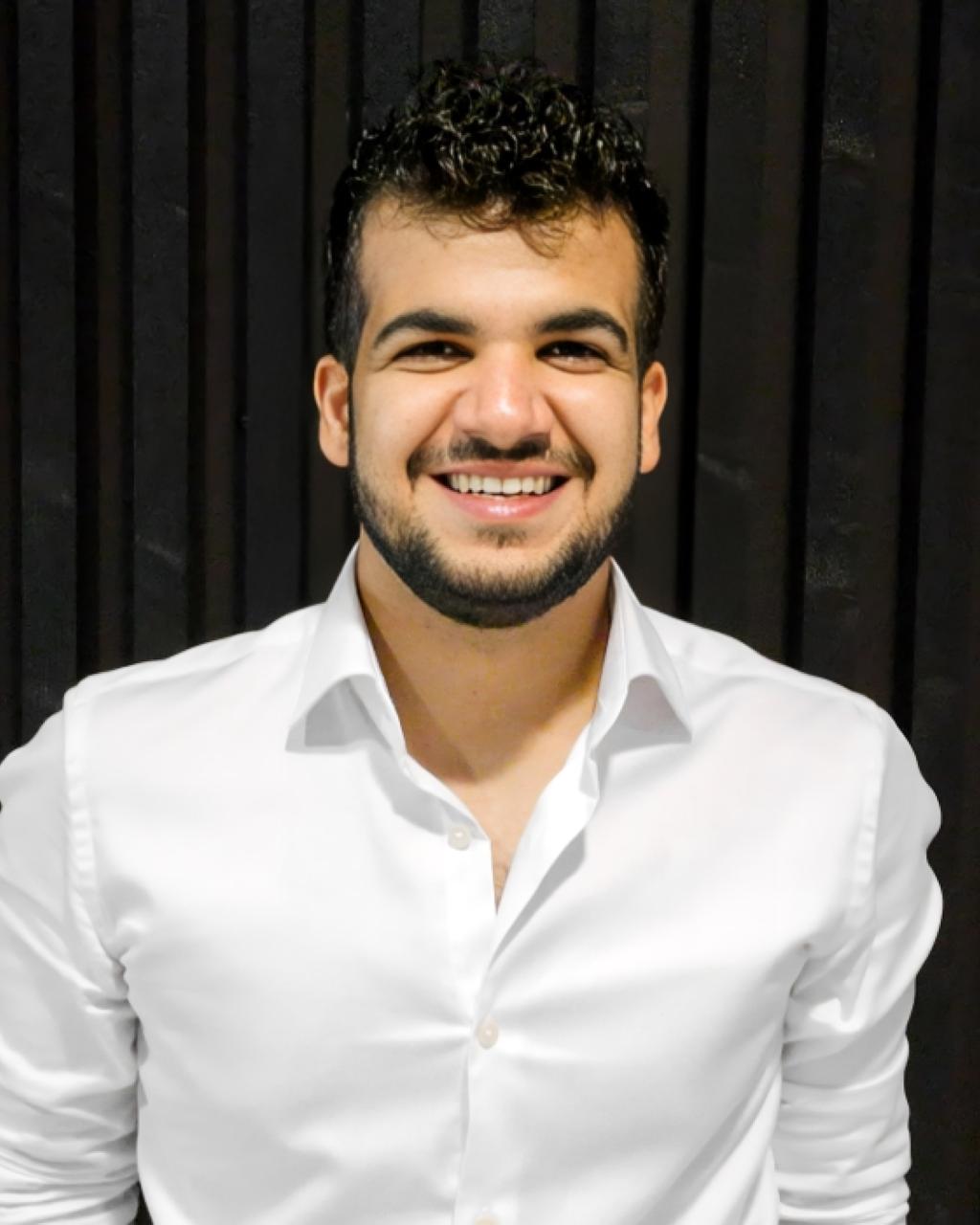 Arya Pooladi, Marketing Consultant